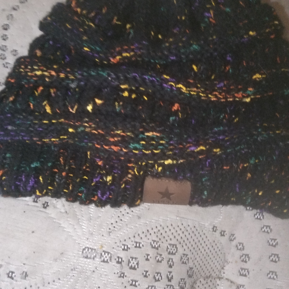 Black Speckled Knit Winter Hat